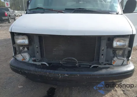 2000 GMC Savana Standard from USA, damaged, VIN 1GJHG39R4Y1207572